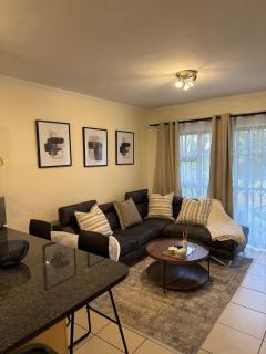 Luxury Apartment in Jackal Creek - 9