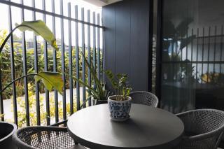Stay by the sea in a luxe retreat - 3