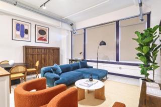 Stunning 1 BDR 1 BTH Modern Loft with Pool, Jacuzzi in DTLA! - 4