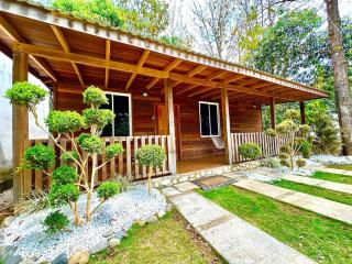 Beautiful Wooden Cabin W AC - 0