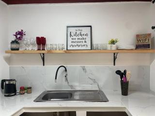 Loft Apartment in Town 1 Bed 1 Bath - Baños - 8
