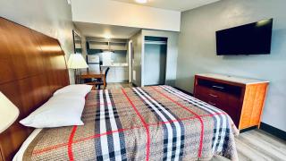 Sunwestern Suites - Douglasville - 0