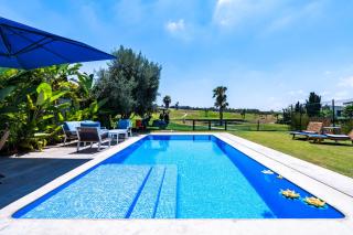 CASA DE GOLF Oasis Artistique avec Piscine & Vue Golf, Proche Aéroport - Bouskoura - 0