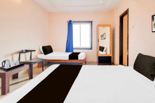 Hotel O Kakinada Town Junction - 2