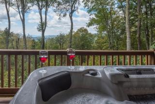 Come Enjoy the Mountain Sunsets, Near Asheville - Mars Hill - 0