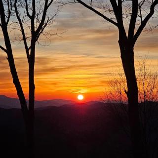 Come Enjoy the Mountain Sunsets, Near Asheville - Mars Hill - 7