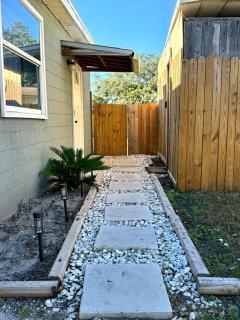 Guest Suite with Pool - 2