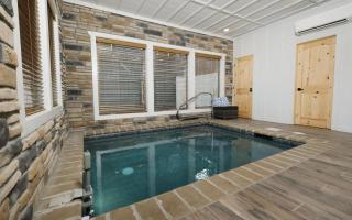 A Pools Paradise - Pigeon Forge - 5