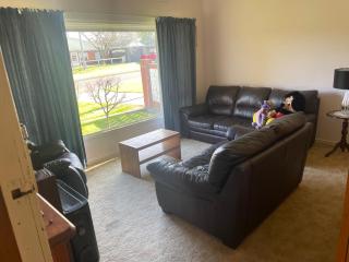Spacious, Cosy & All Yours - Sale - 2