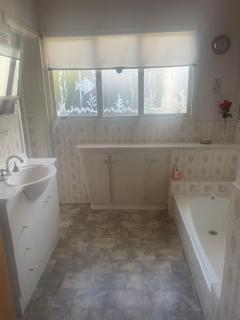 Spacious, Cosy & All Yours - Sale - 1