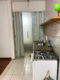 Quarto no coração de JF centro - 1