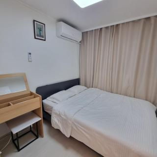 Gunja House - 2