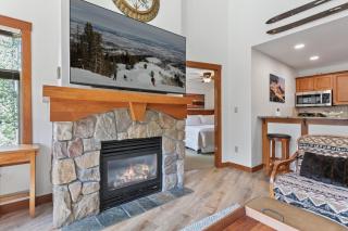 1404 - Two Bedroom Standard Eagle Springs West condo - Solitude - 7