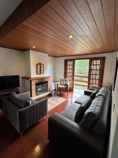 Cozy Refuge-Campos do Jordão in Capivari! - 2