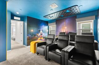 9 Bedrooms 65 Bathrooms Solara 2318 Sr - 1