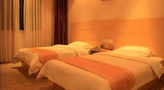 Nanning Hawks Holiday Hotel - 1