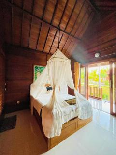 Bamboo Bungalow Jungle View - 7