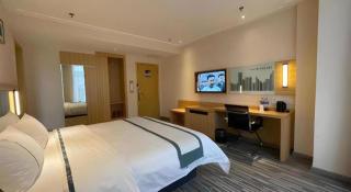 City Comfort Inn Deyang Shifang Yonghu Park - Deyang - 1