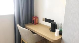 City Comfort Inn Chibi Walking Street - 1