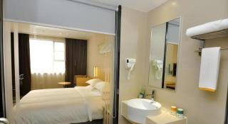 City Comfort Inn Heyuan Longchuan Bus Station - 1