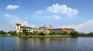 Country Garden Phoenix Hotel Yiyang - 1