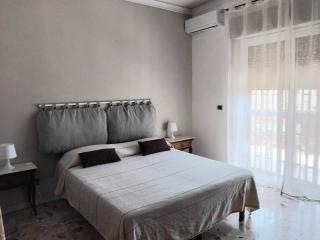 VITTORIA APARTMENT 4 posti letto parcheggio libero - 8