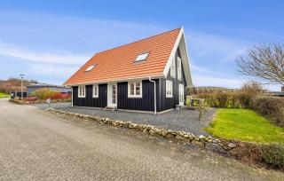 Amazing Home In Spøttrup - 1