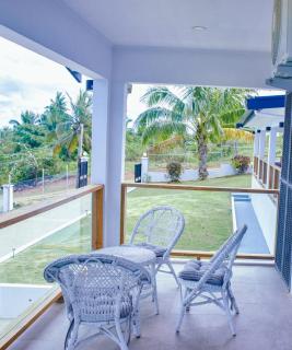 A touch of Hamptons in Fiji - 1