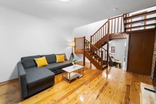 2-Bedroom House-Near city center Good for 6 Guests - 4