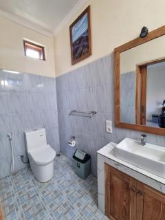 Kirra's Beach House - Pulukan - 4