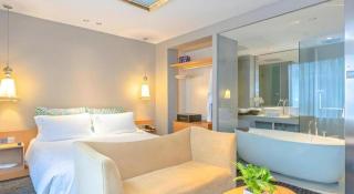 Guangzhou Carat Hotel - 1