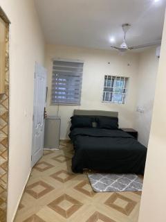 Louis Apartments - Ridge - 5