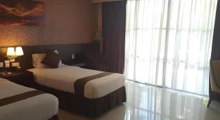 Grand Hawaii Hotel Pekanbaru - 1
