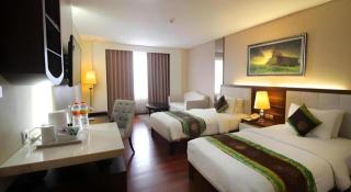 Grand Qin Hotel - Banjarbaru - 1
