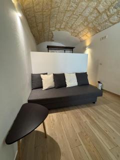 Bari LandLord 31- Old Town Apartment - 4