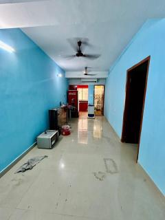 Spacious 1BHK with 2BA near ILS Hospital DumDum - kolkata - 5