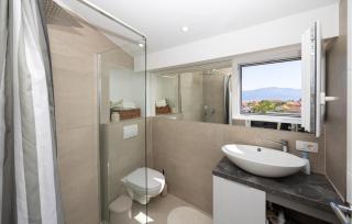 1 Bedroom Beautiful Apartment In Slatine - Slatine - 6