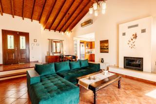 Ostria villa - 2