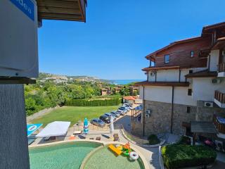 Апартамент Ломбарди-Балчик - Balchik - 9
