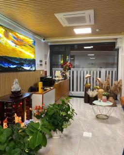 Hilaria Hotel - Vạn Ninh - 1