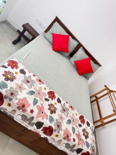 Cozy Haven Guesthouse - Negombo - 8
