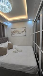 Sevillano's City Escape at Shore 1 Near MOA - 3