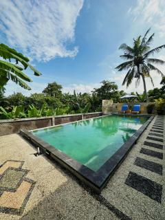 Kirra's Beach House - Pulukan - 0