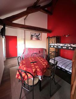 Duplex Picasso, Ambiance vive et confort familial - Saint-Lambert - 3