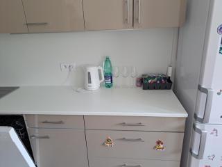 Moderní apartmán s balkonem v srdci Pardubic - Pardubice - 9