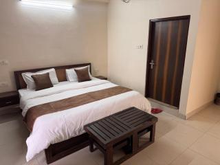 Helo Stay Model Town Jagatpura - Jaipur - 1