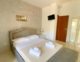VALE MARE BLU Apartment - Steps from the Sea 50mt & Train and Bus Station - Nettuno - 6