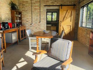 Apple Cottage - 3