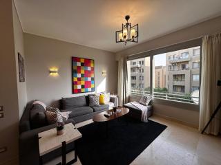 Sunny Bright 1BR in Palm Hills - Kairo - 5