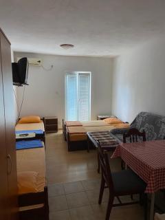 Vila Danica - 2
